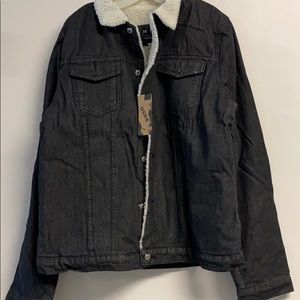 NWT Men’s Winter Jacket